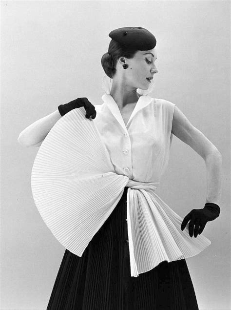 givenchy 1950s fashion|hubert de Givenchy fashion history.